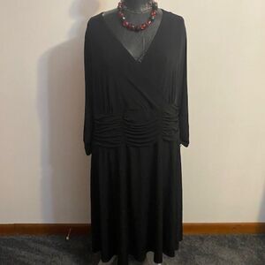 NY Collection Woman B-slim Black wrap front dress, size 3X